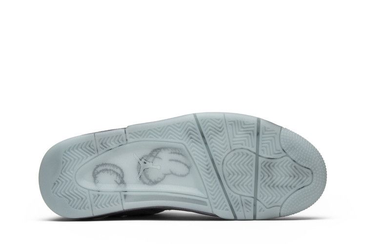 Jordan 4 Retro Kaws
