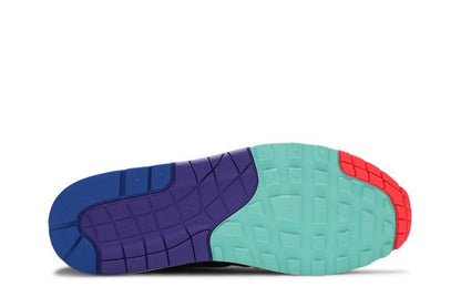 Nike Air Max 1 Black Hyper Grape