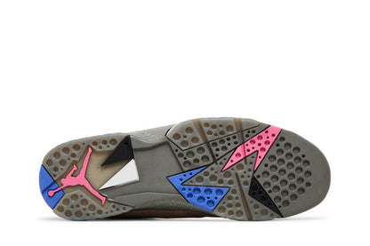 Jordan 7 Retro SE Sapphire