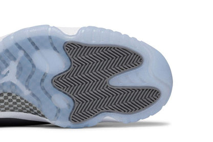 Jordan 12 Retro Black Dark Concord