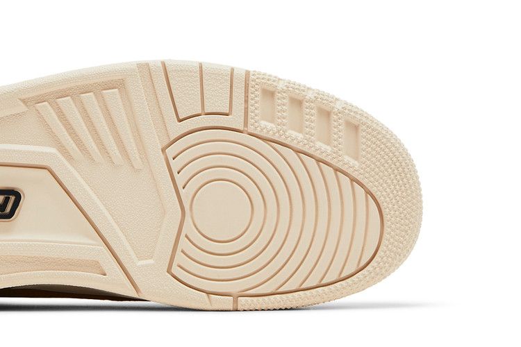 Jordan Spizike Low Flax