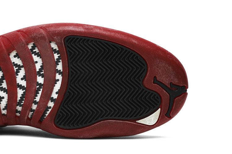 Jordan 12 Retro Cherry (2009)