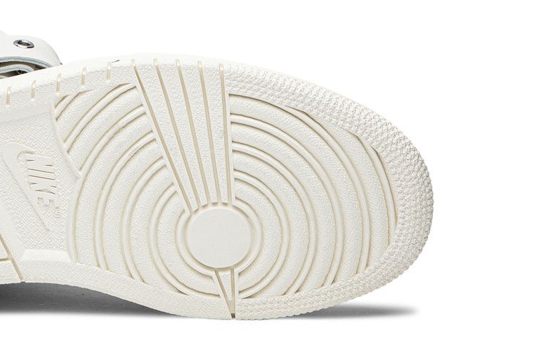 Jordan 1 Retro High Comme des Garcons White