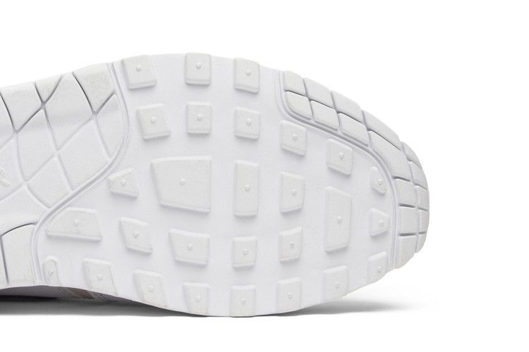 Nike Air Max 1 '87 Light Iron Ore