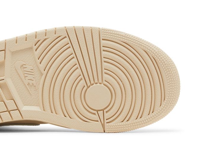 Jordan 1 Mid Legend Light Brown (Women's)