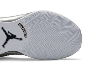 Jordan XXXV Low Metallic Silver