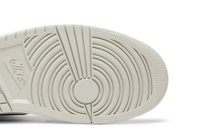 Jordan 1 Retro High OG White Cement