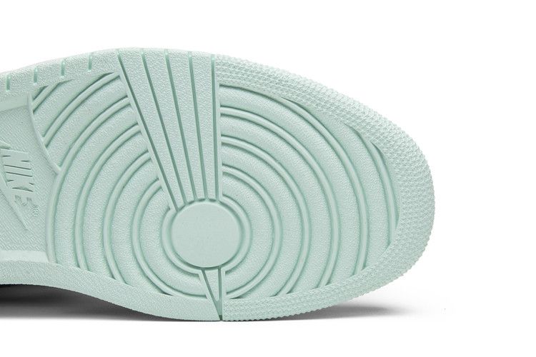 Jordan 1 Retro High Igloo