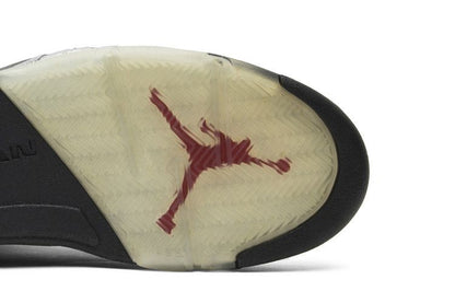 Jordan 5 Retro Black Metallic (2011)