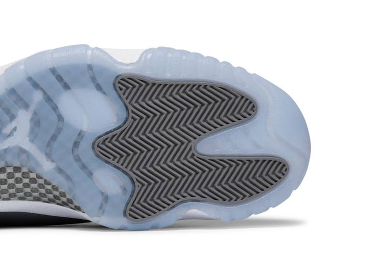Jordan 11 Retro Cool Grey (2021)