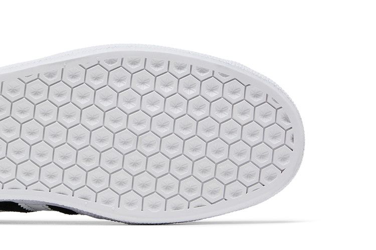 adidas Gazelle ADV Core Black Yellow