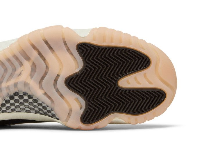 Wmns Air Jordan 11 Retro 'Neapolitan'