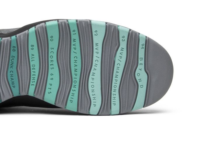 Jordan 10 Retro Lady of Liberty 30th Anniversary