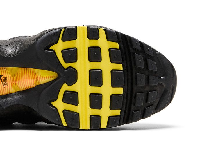 Nike Air Max 95 Anthracite Safety Orange