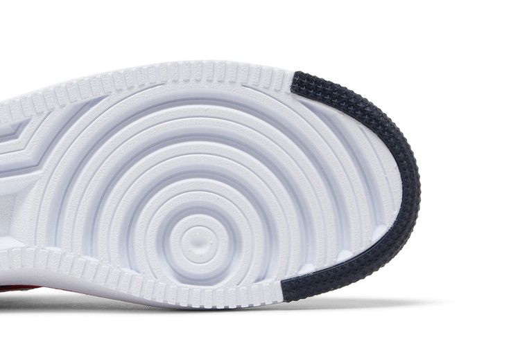 Nike Air Force 1 Ultra Flyknit Low New England Patriots R.K.K.