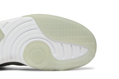 Jordan Max Aura Cool Grey