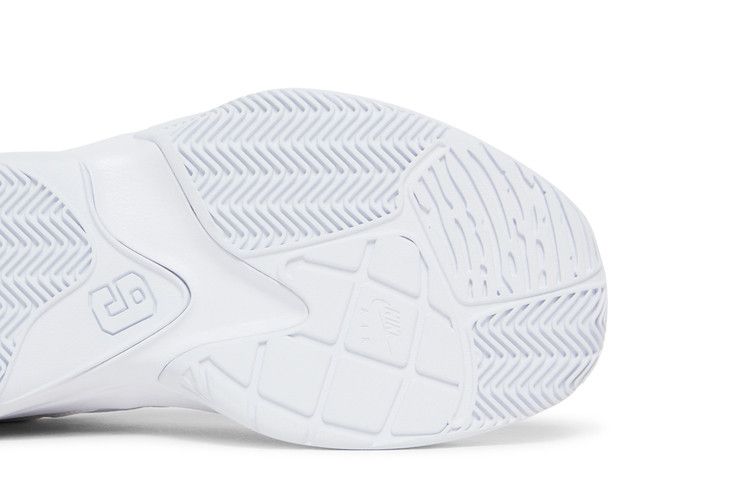 Jordan Max Aura 3 White Pure Platinum