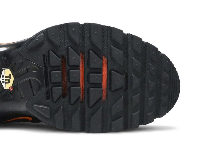 Nike Air Max Plus 97 Black Hyper Crimson