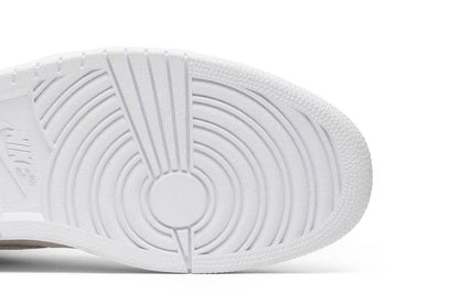 Jordan 1 Retro Pinnacle White