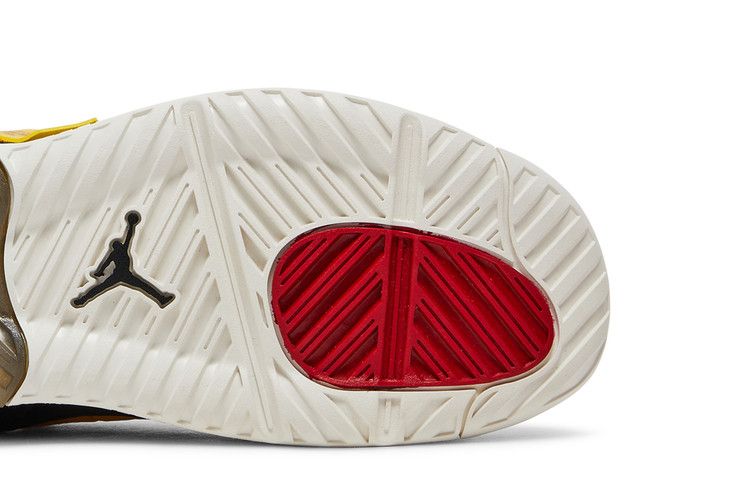 Jordan MA2 University Gold