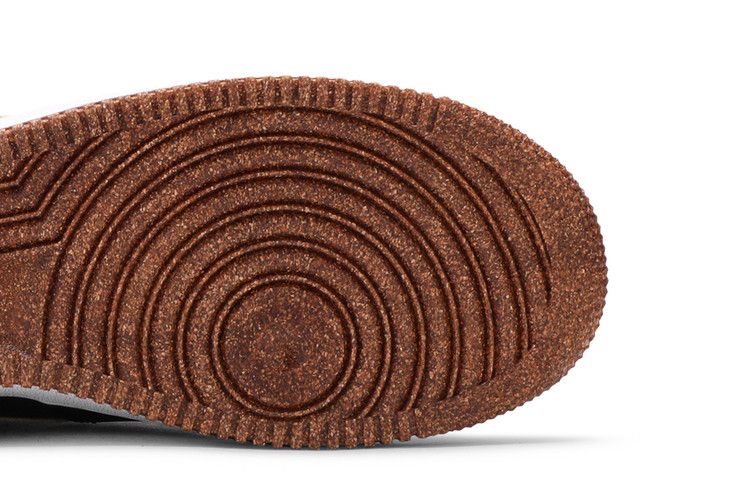 Nike Air Force 1 Low '07 LV8 Pomegranate