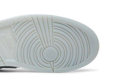 Jordan 1 Low SE New Emerald