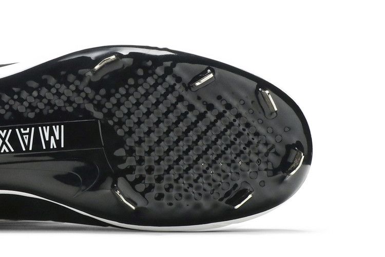 Jordan 1 Retro Metal Black White