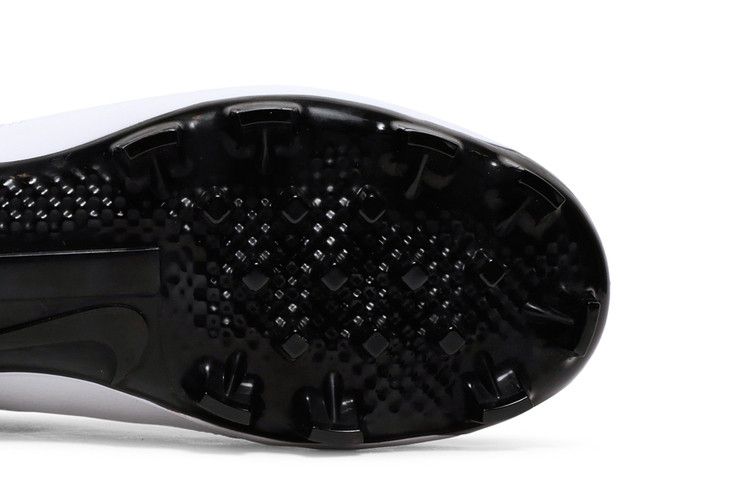 Jordan 10 Retro MCS Cleat Black White