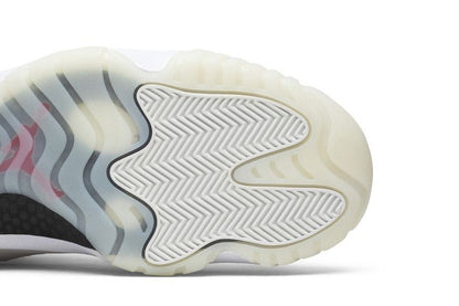 Jordan 11 Retro Platinum Tint