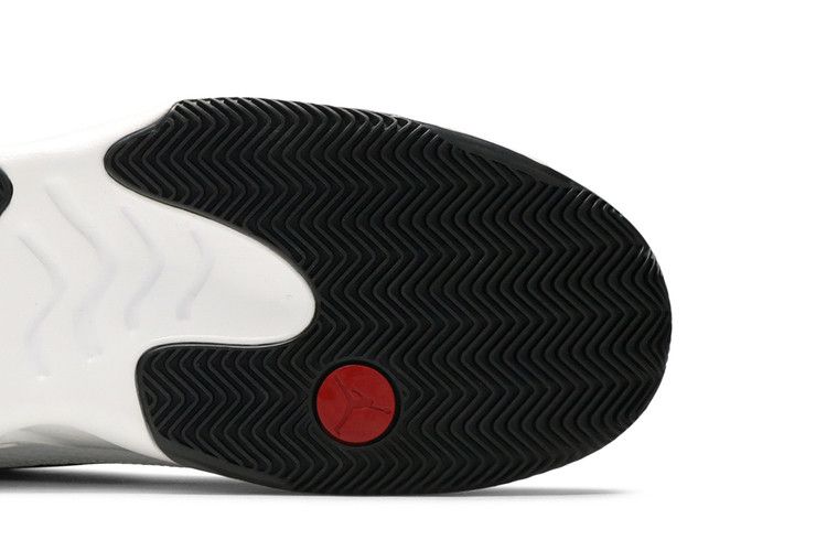 Jordan Max Aura 2 White Gym Red Black