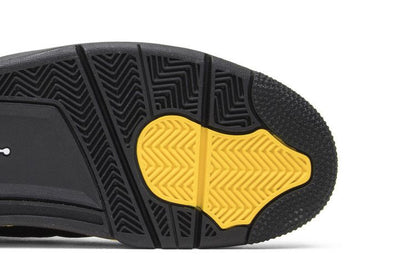 Jordan 4 Retro Thunder (2012)