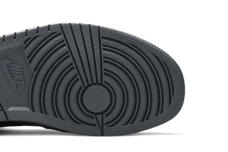 Jordan 1 Retro Mid Black (2016)