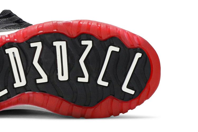 Jordan 11 Retro Playoffs Bred (2019) (PS)