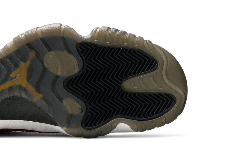 Jordan Future Low Gym Red