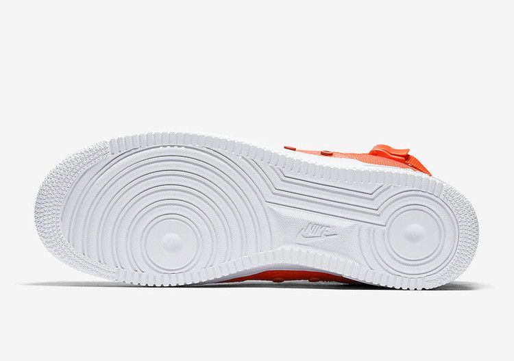 Nike SF Air Force 1 Mid Team Orange