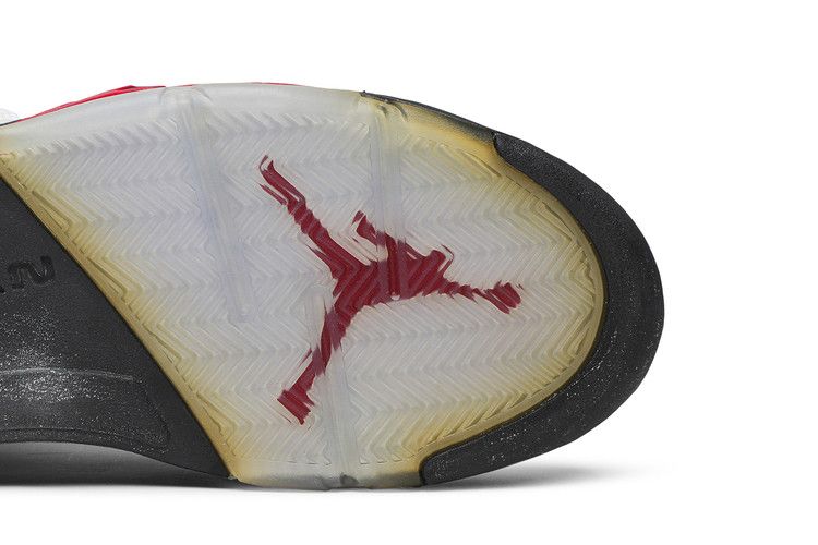 Jordan 5 Retro Fire Red (2013)