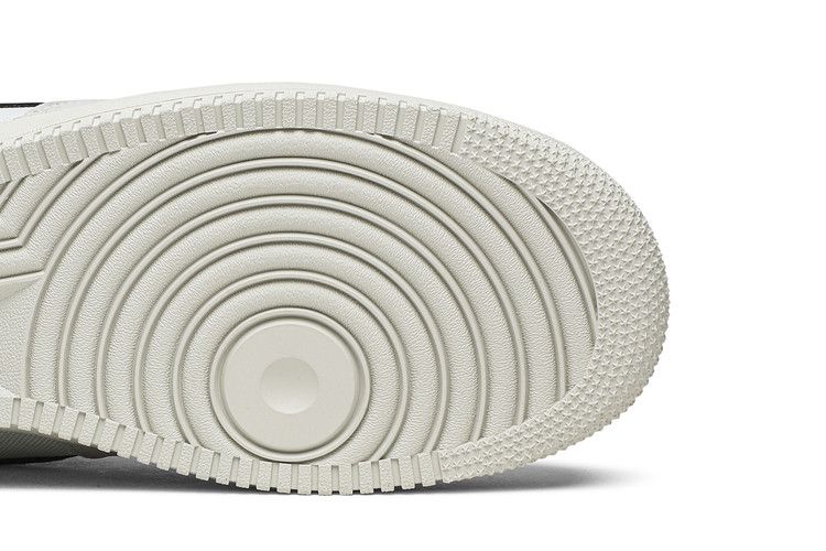 Nike Air Force 1 Low Gore-Tex White Sail Black