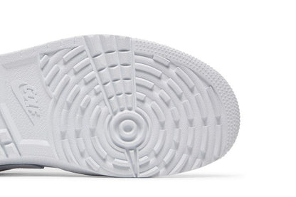 Jordan 1 Retro Low Golf Triple White