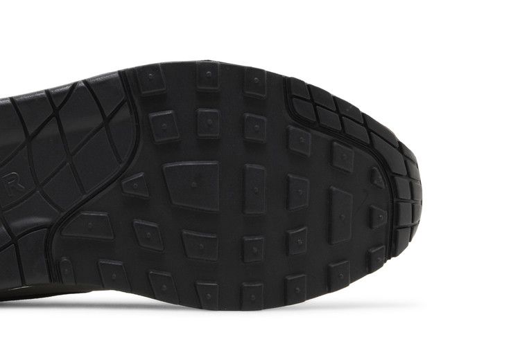 Nike Air Max 1 size? Exclusive Considered