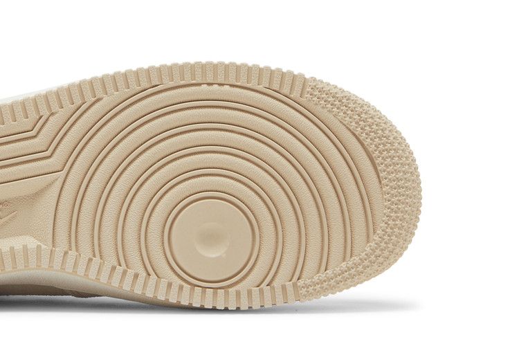 Nike Air Force 1 Low '07 SE Sanddrift Gum Fleece (Women's)