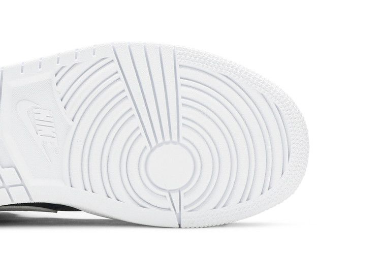 Jordan 1 Mid Gym Red Black (Women's)