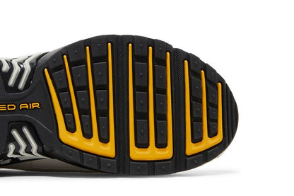 Nike Air Max Plus 3 Bone Black