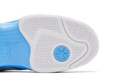 Jordan Max Aura 6 White University Blue (Women's)