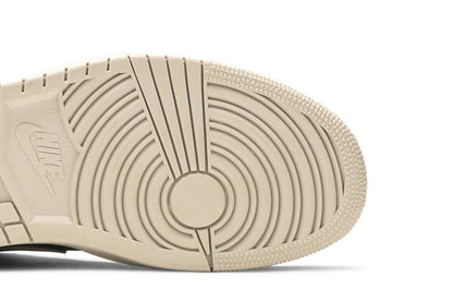 Jordan 1 Retro High Black Desert Sand