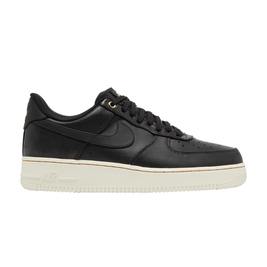 Nike Air Force 1 Low Black Pack