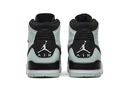 Jordan Legacy 312 Igloo