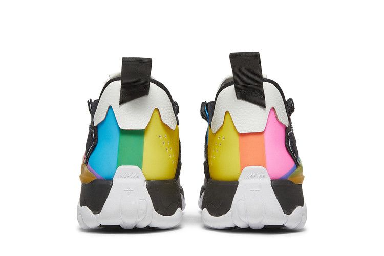 Jordan Delta 2 SP Black Blue Hero Pink Blast White