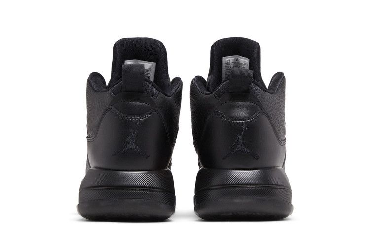 Jordan Maxin 200 Black