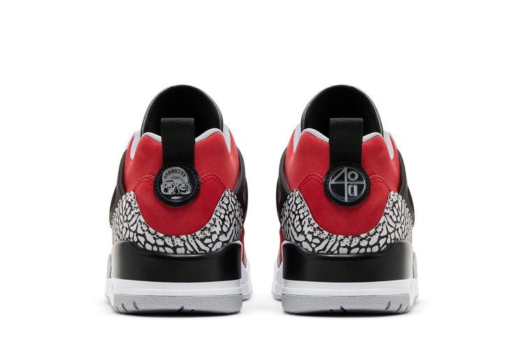 Jordan Spizike Low Toro