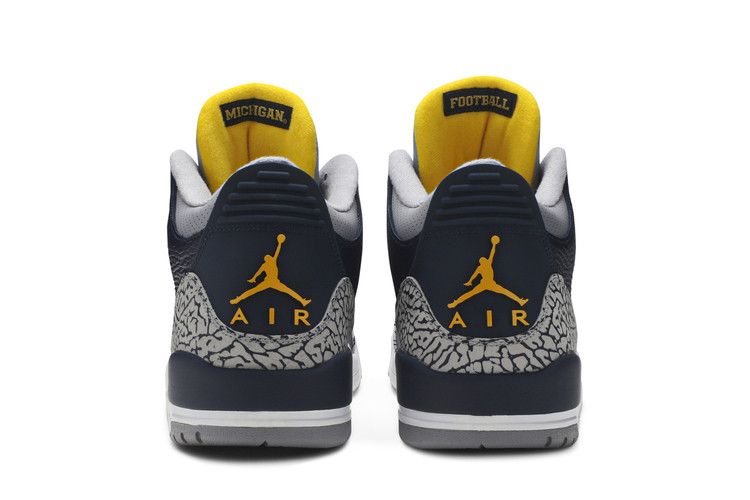 Jordan 3 Retro Michigan PE
